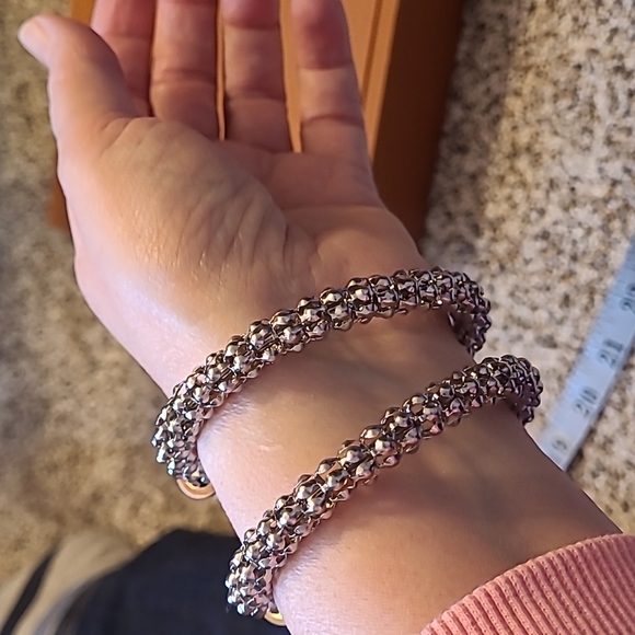 Stainless steel mesh look crystal cap bracelets - Picture 5 of 6